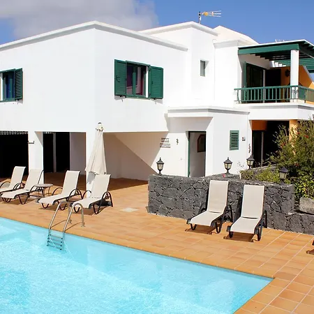 Villa Leonard Playa Blanca  Buitenkant foto